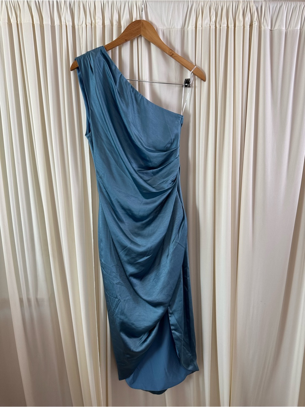 Eliatt Cassini One-Shoulder Blue Satin Midi Dress with Side Slit Size Small NEW - Picture 2 of 9